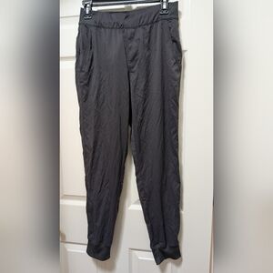 NWT The North Face Women’s Aphrodite Joggers Size Small S Asphalt Grey